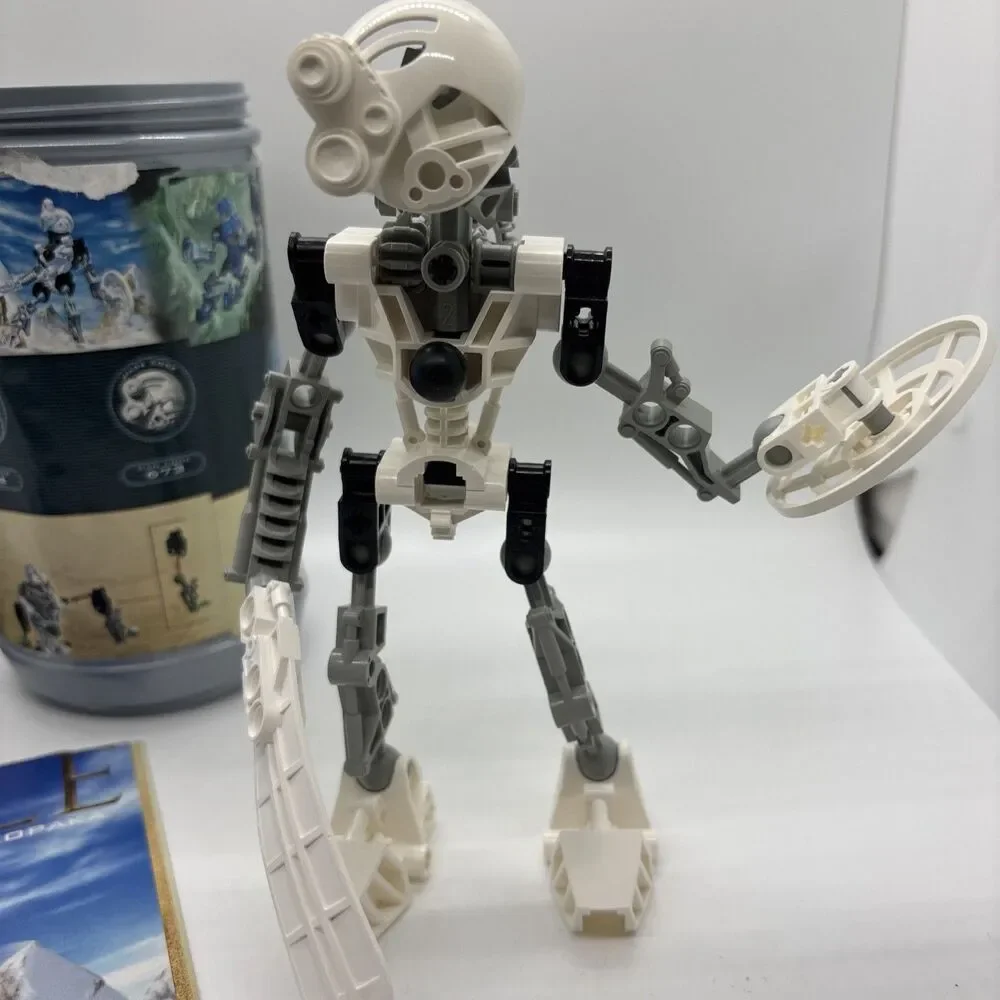 LEGO BIONICLE 8536 Kopaka Toa Mata 2001 Complete Set Canister